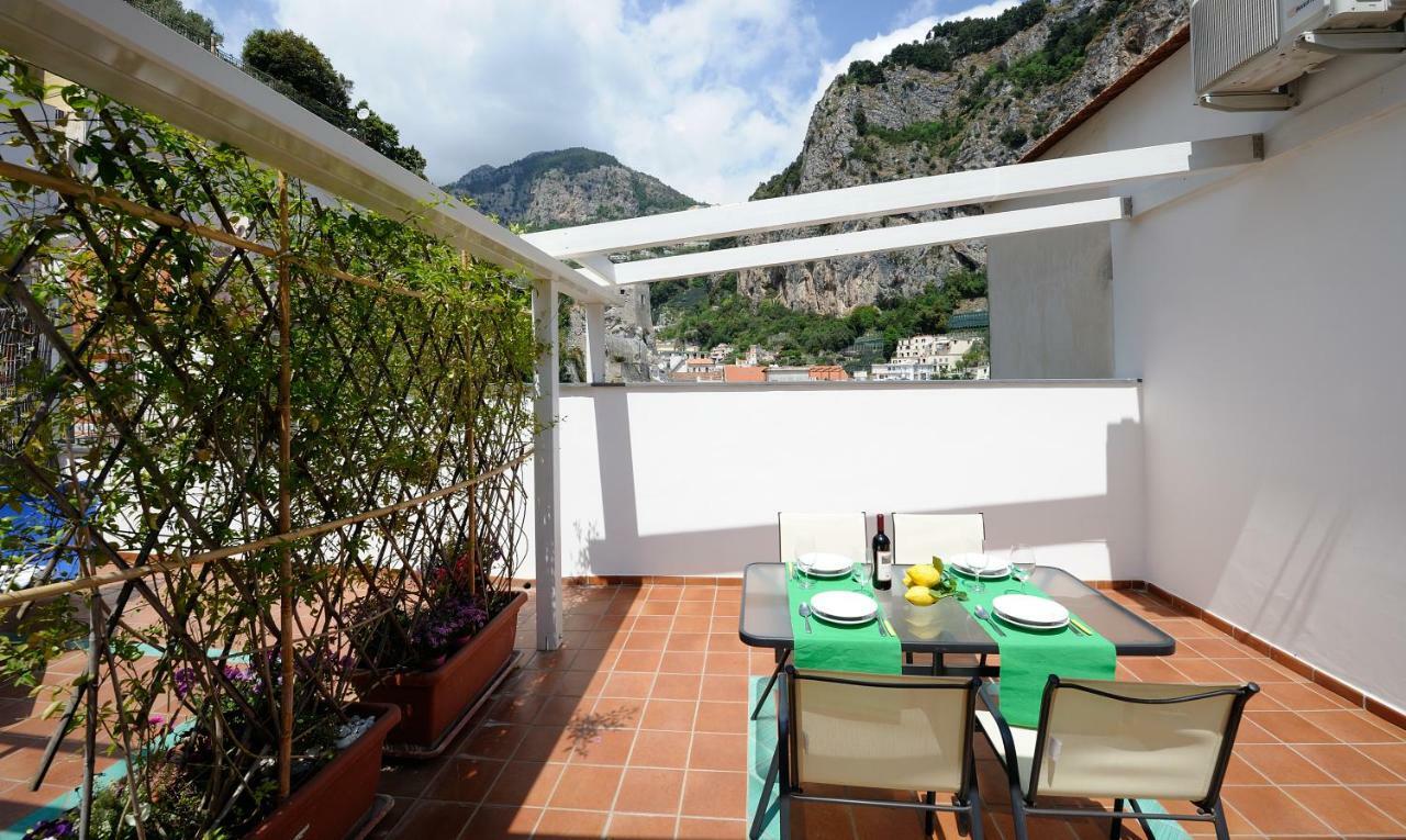 Appartamento Paradiso Amalfi Exterior foto